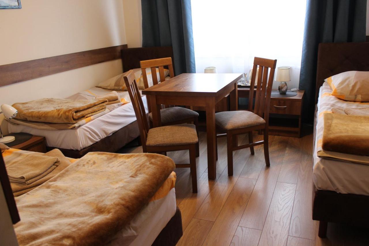 Dom Pielgrzyma Apartment ทอรูน ภายนอก รูปภาพ