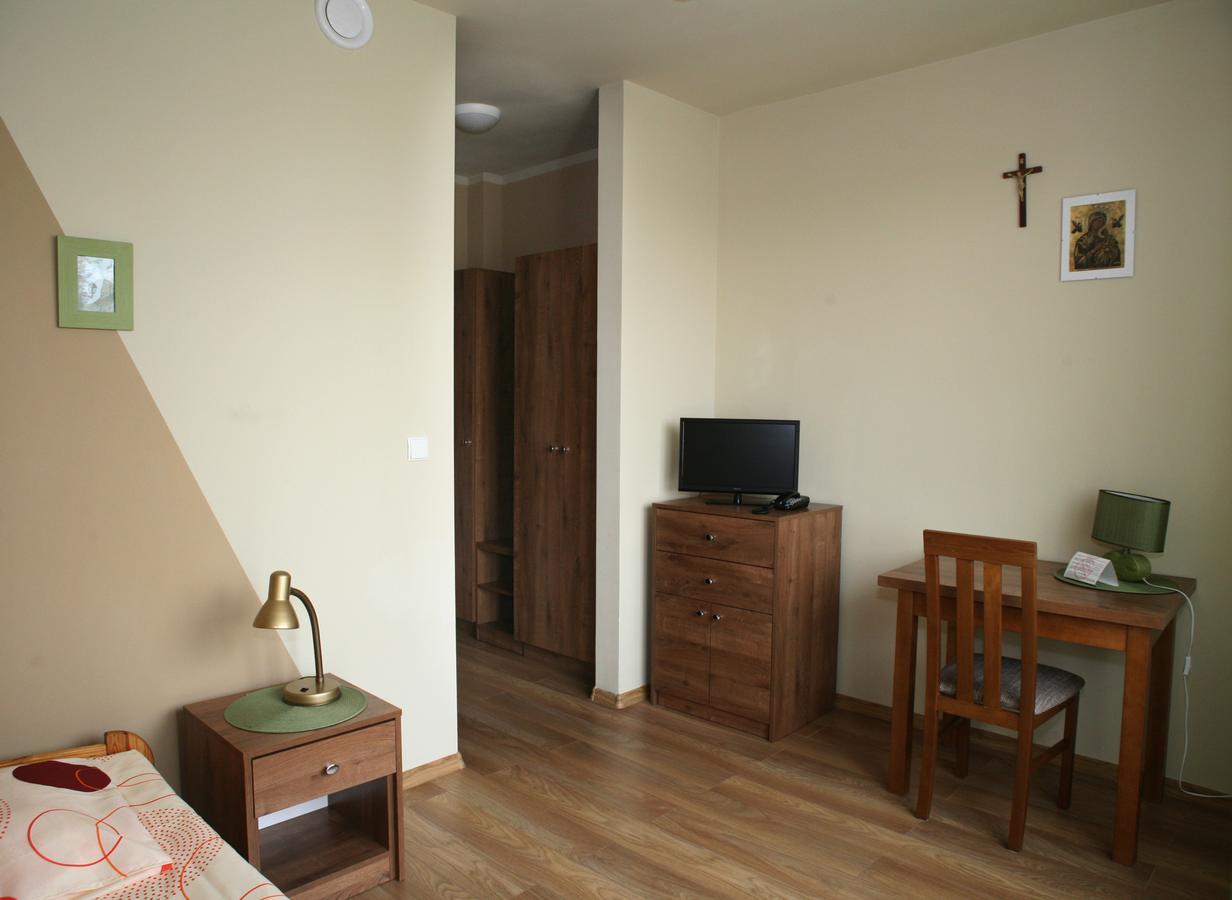Dom Pielgrzyma Apartment ทอรูน ภายนอก รูปภาพ