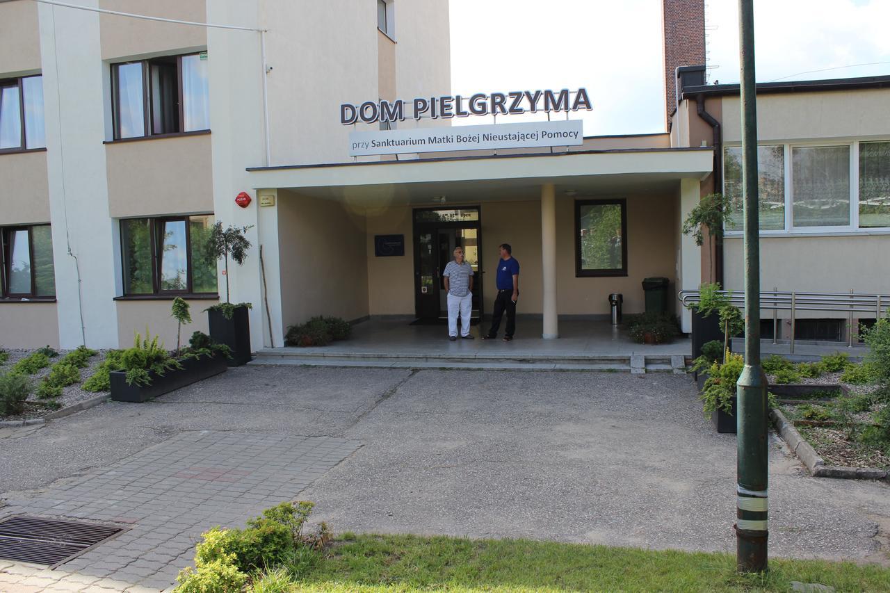 Dom Pielgrzyma Apartment ทอรูน ภายนอก รูปภาพ