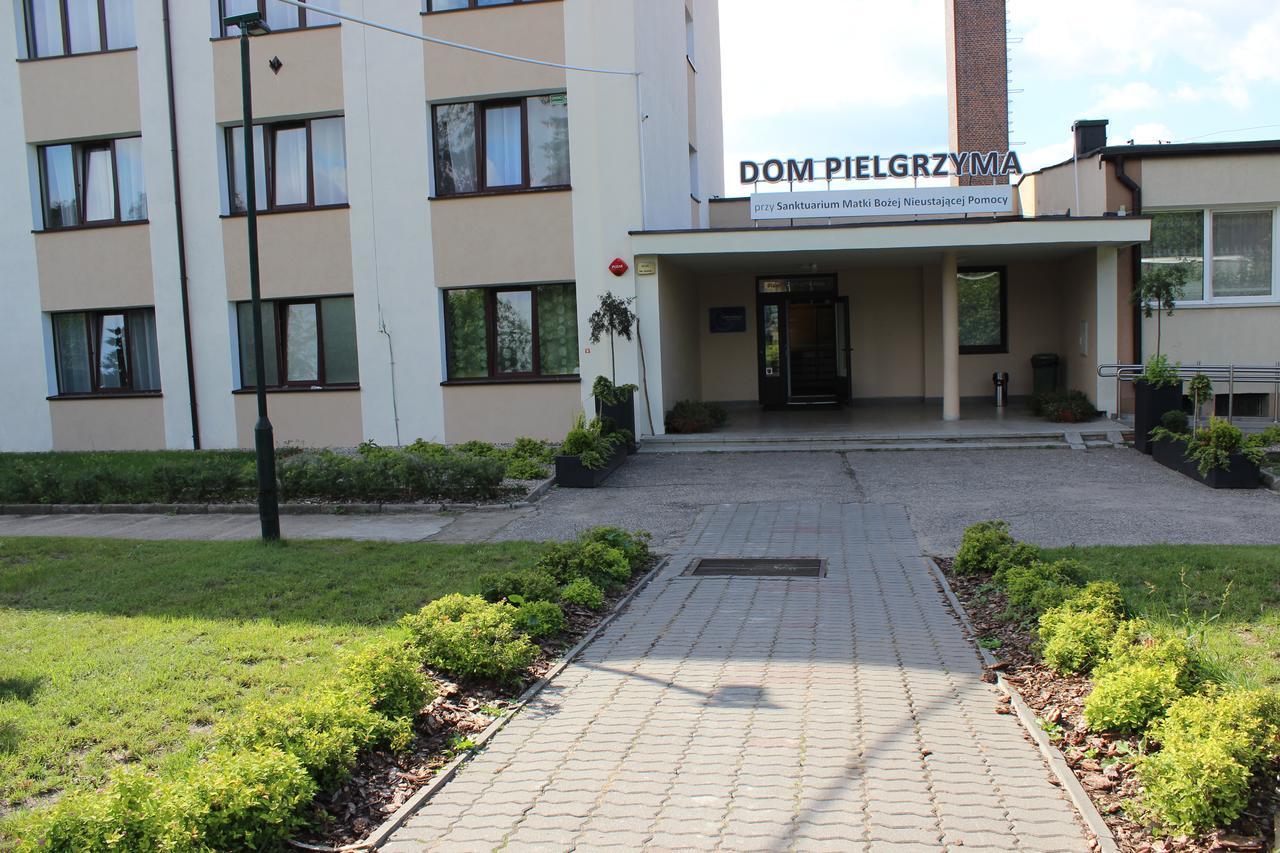Dom Pielgrzyma Apartment ทอรูน ภายนอก รูปภาพ