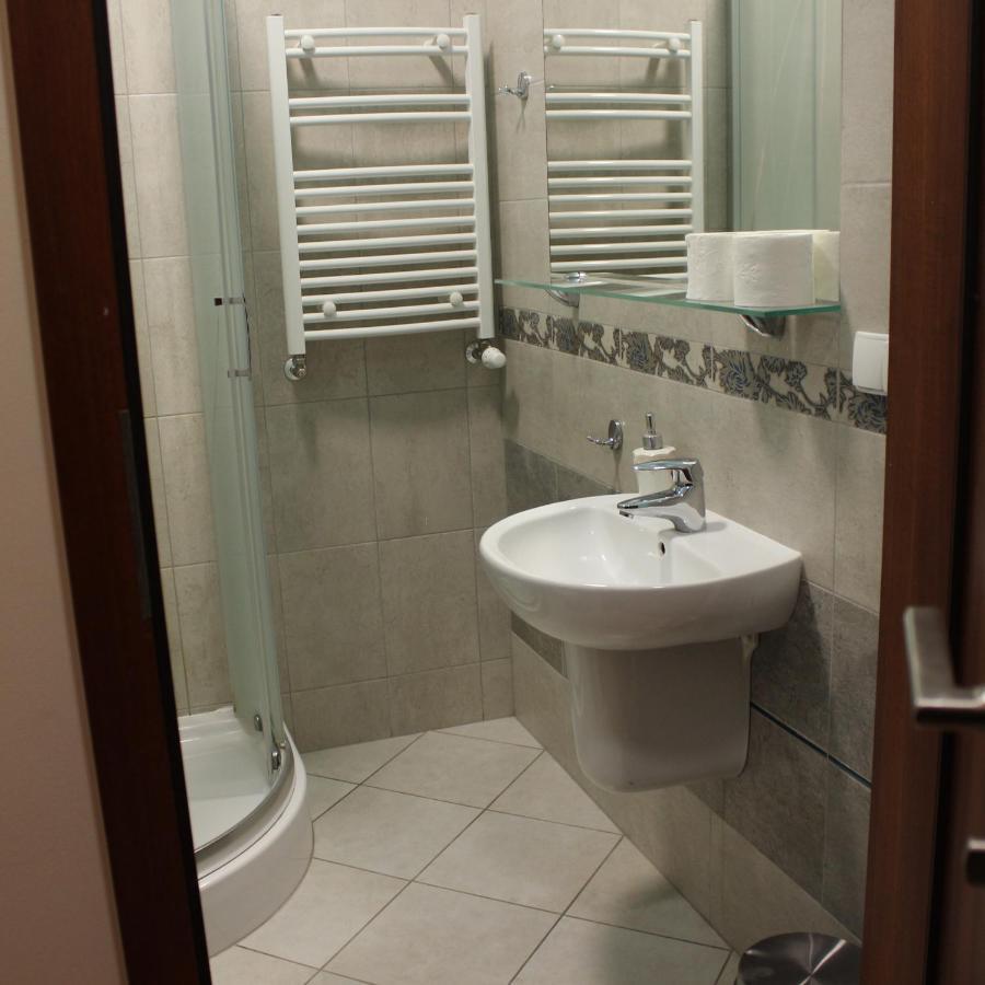 Dom Pielgrzyma Apartment ทอรูน ภายนอก รูปภาพ
